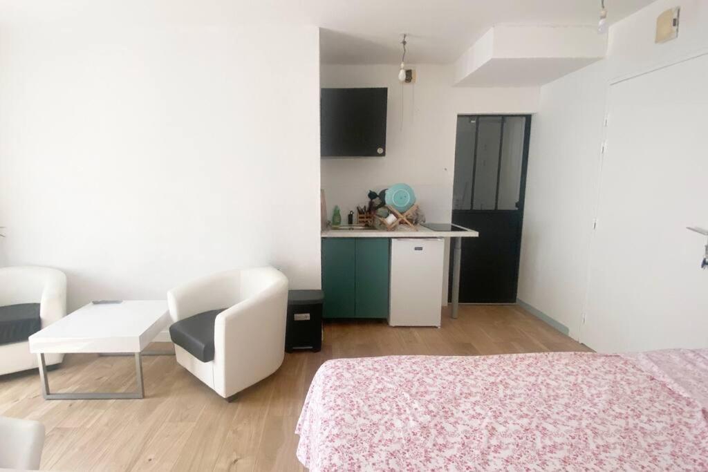 Appartement En Face De La Gare - Centre Ville Poitiers Eksteriør billede